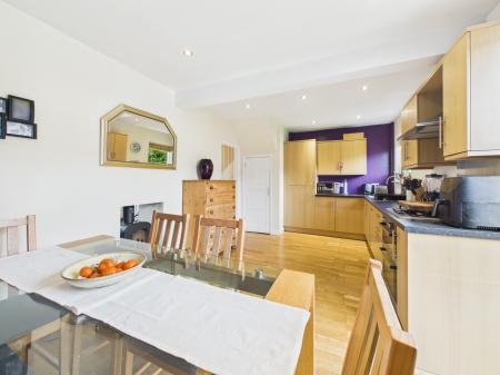 4 bedroom Terraced House for sale in Lingmoor Way, Carlisle, CA1