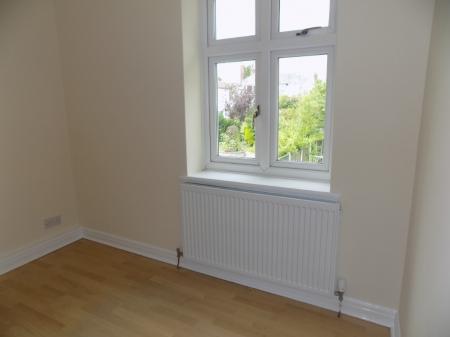 4 bedroom Semi-detached house to let in Longlands Road, Stanwix, Carlisle, CA3
