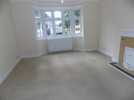 4 bedroom Semi-detached house to let in Longlands Road, Stanwix, Carlisle, CA3