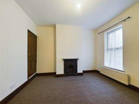 2 bedroom Terraced House to let in Gloucester Road, Carlisle, CA2