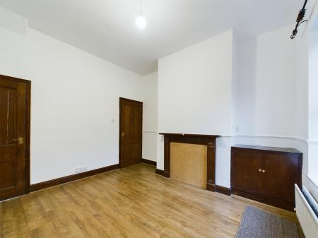 2 bedroom Terraced House to let in Gloucester Road, Carlisle, CA2