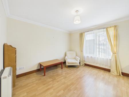 2 bedroom Flat to let in Coledale Mews, Carlisle, CA2