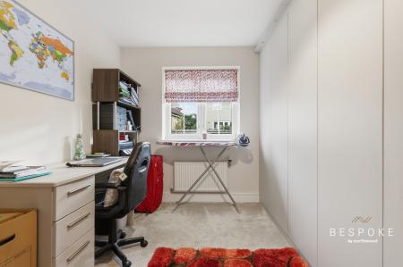 4 bedroom Detached house for sale in Petty Croft, Chelmsford, Broomfield, CM1