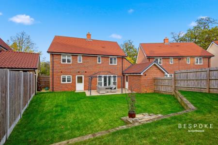 4 bedroom Detached house for sale in Petty Croft, Chelmsford, Broomfield, CM1
