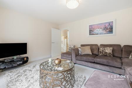 4 bedroom Detached house for sale in Petty Croft, Chelmsford, Broomfield, CM1