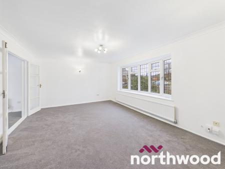 4 bedroom Detached house for sale in Springfield Road, Chelmsford, CM2