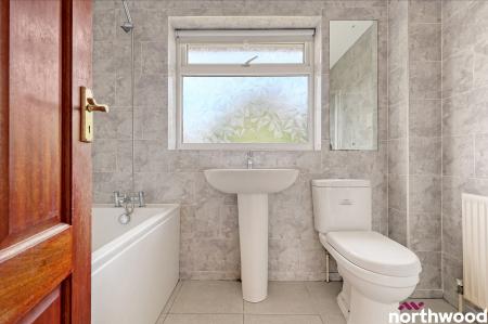 4 bedroom Detached house for sale in Springfield Road, Chelmsford, CM2