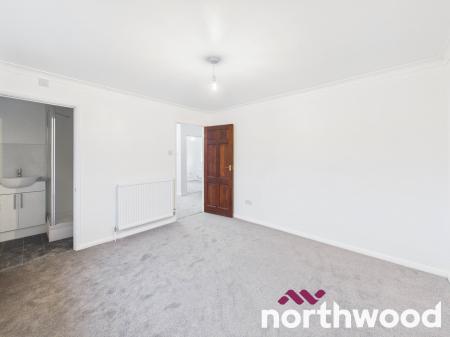 4 bedroom Detached house for sale in Springfield Road, Chelmsford, CM2