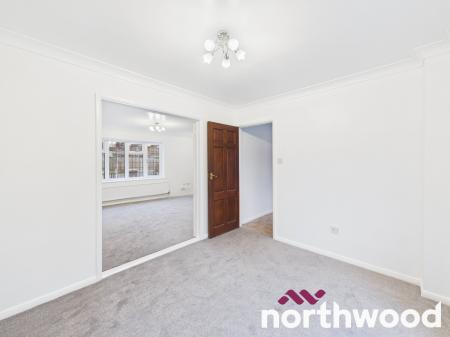 4 bedroom Detached house for sale in Springfield Road, Chelmsford, CM2