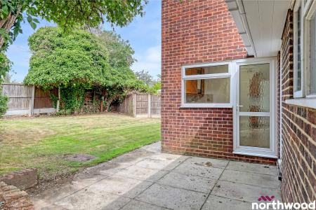 4 bedroom Detached house for sale in Springfield Road, Chelmsford, CM2