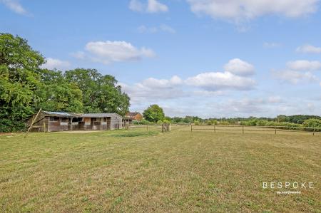 5 bedroom Land (Commercial) for sale in Weaversfield, SIlver End, CM8