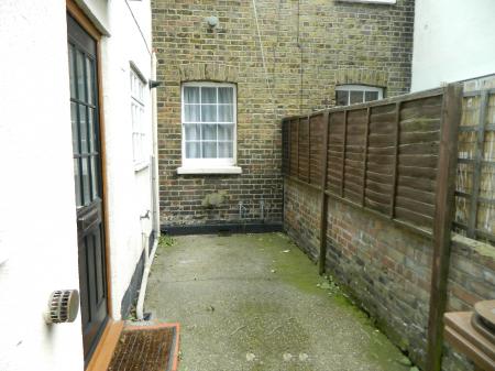 3 bedroom End of terrace house for sale in Baddow Road, Chelmsford, CM2