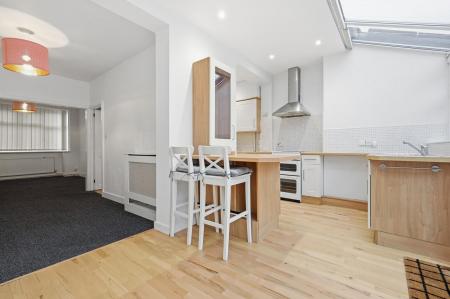 3 bedroom Semi-detached house for sale in Crescent Road, Warley, Brentwood, CM14