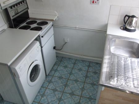 1 bedroom Terraced House to let in Fingringhoe Road, Colchester, CO2