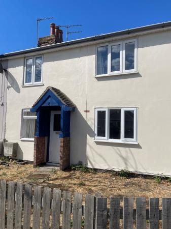1 bedroom Terraced House to let in Fingringhoe Road, Colchester, CO2