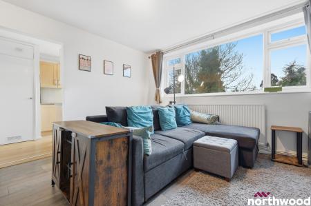 2 bedroom Flat for sale in Haig Court, Chelmsford, CM2