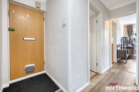 2 bedroom Flat for sale in Haig Court, Chelmsford, CM2