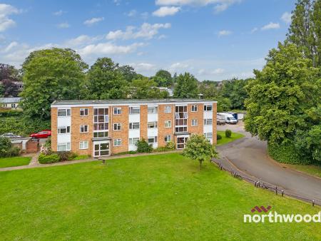 2 bedroom Flat for sale in Haig Court, Chelmsford, CM2