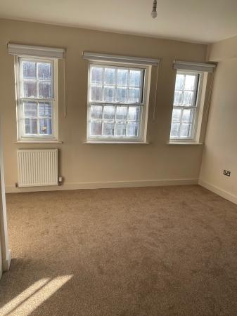 2 bedroom Flat to let in Newland Street, Witham, CM8
