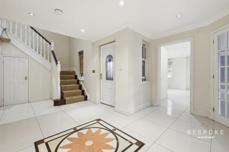 5 bedroom Detached house for sale in Arbour Lane, Springfield, Chelmsford, CM1