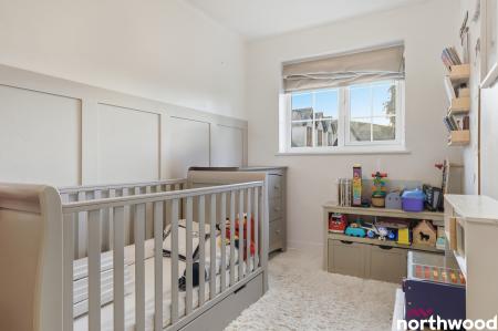 2 bedroom Cluster house for sale in Ongar Road, Brentwood, CM15