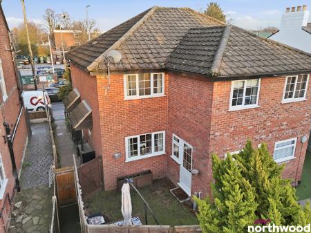 2 bedroom Cluster house for sale in Ongar Road, Brentwood, CM15