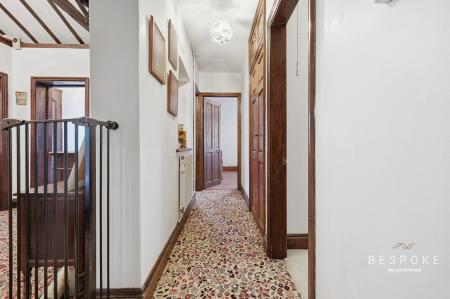 3 bedroom Detached bungalow for sale in Paradise Road, Writtle, CM1