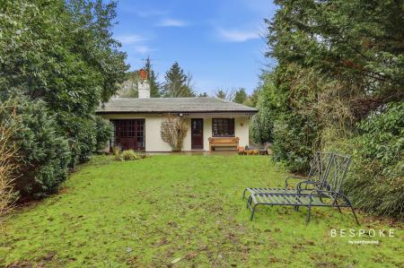 3 bedroom Detached bungalow for sale in Paradise Road, Writtle, CM1