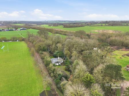 3 bedroom Detached bungalow for sale in Paradise Road, Writtle, CM1
