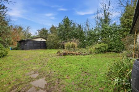 3 bedroom Detached bungalow for sale in Paradise Road, Writtle, CM1