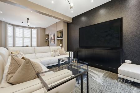 3 bedroom Detached house for sale in Victoria Road, Chelmsford, CM1