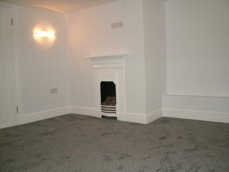 1 bedroom Flat to let in Central Ingatestone