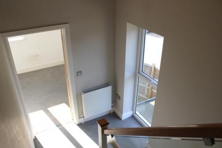 3 bedroom Town house to let in Central Ingatestone