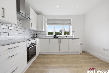 3 bedroom Detached house to let in Writtle Road, Chelmsford, CM1