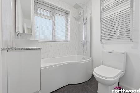 3 bedroom Detached house to let in Writtle Road, Chelmsford, CM1