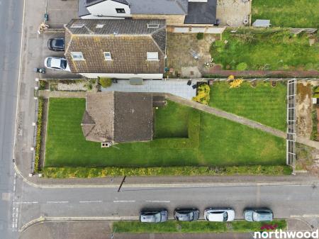 3 bedroom Detached house to let in Writtle Road, Chelmsford, CM1