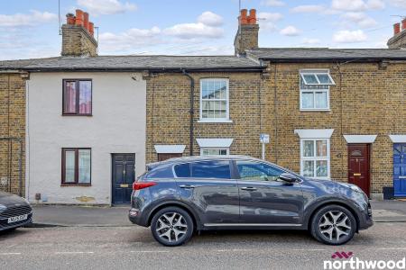 2 bedroom Terraced House to let in Mildmay Road, Old Moulsham, Chelmsford, CM2