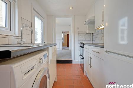 2 bedroom Terraced House to let in Mildmay Road, Old Moulsham, Chelmsford, CM2