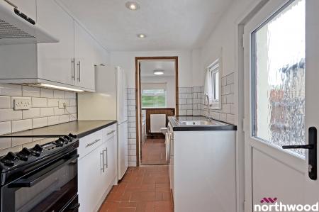 2 bedroom Terraced House to let in Mildmay Road, Old Moulsham, Chelmsford, CM2