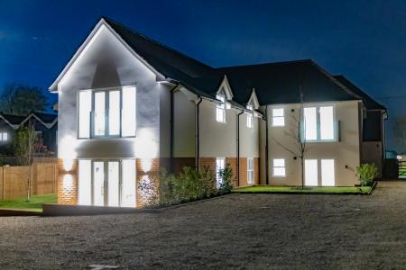 Roman Road, Mountnessing, CM15