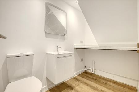 5 bedroom Town house to let in Fairfield, Ingatestone, CM4