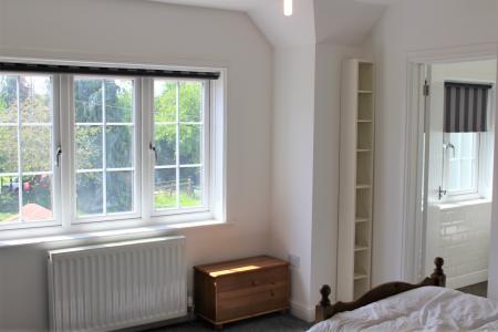 0 bedroom Flat to let in Main Road, Margaretting, CM4