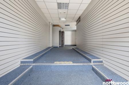 2 bedroom Commercial Property to let in Springfield Road, Springfield, Chelmsford, CM2