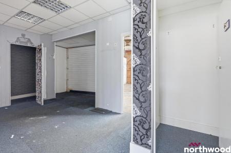 2 bedroom Commercial Property to let in Springfield Road, Springfield, Chelmsford, CM2