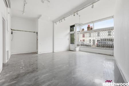 2 bedroom Commercial Property to let in Springfield Road, Springfield, Chelmsford, CM2