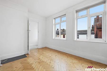2 bedroom Commercial Property to let in Springfield Road, Springfield, Chelmsford, CM2