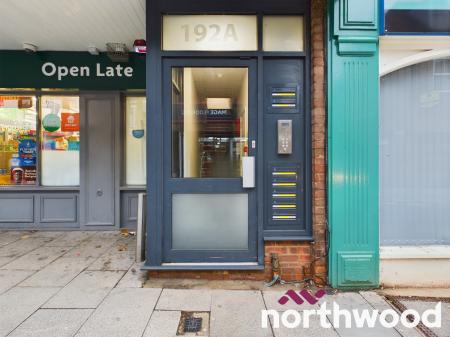 1 bedroom Flat to let in Moulsham Street, Chelmsford, CM2