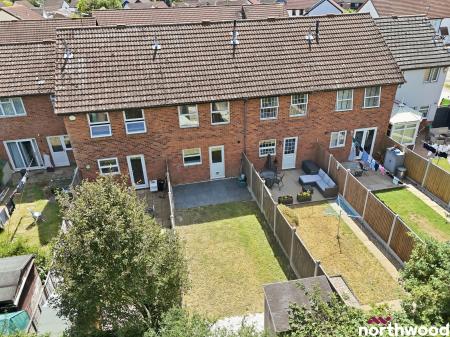 3 bedroom Terraced House to let in Sheppard Drive, Chelmsford, CM2