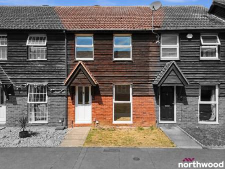 3 bedroom Terraced House to let in Sheppard Drive, Chelmsford, CM2