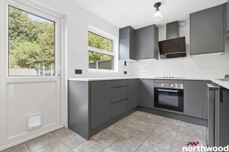 3 bedroom Terraced House to let in Sheppard Drive, Chelmsford, CM2
